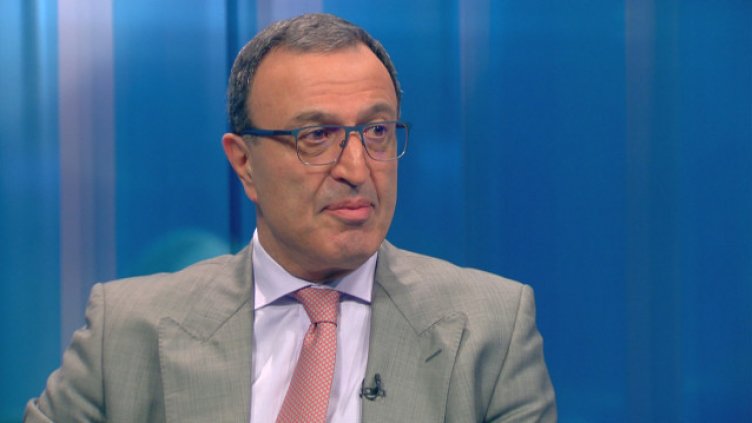 Нито съм се предлагал, нито някой ми е предлагал... рече Петър Стоянов