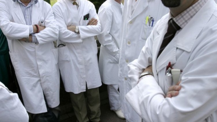 Средната възраст на медиците у нас - все по-голяма