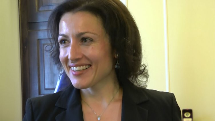 Министър Десислава Танева: България отчита най-високото си производство на пшеница от 1980 г. насам