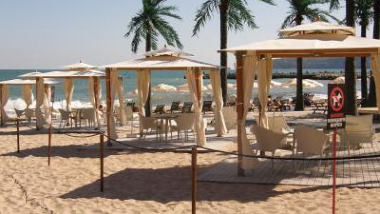 Румънски туристи рекламират Варна