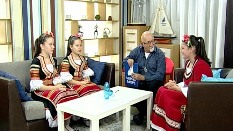 "Щрихи от утрото" (8.12.2016) - Минути за култура- сестри Гойкови