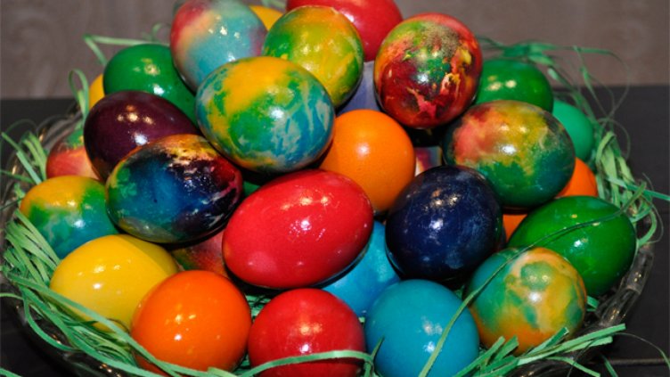 Няколко хитринки за хубави и здрави великденски яйца