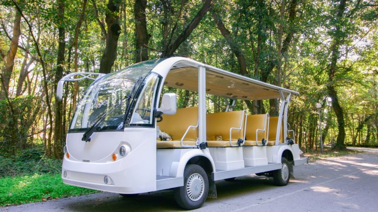 От 12 септември по-евтин паркинг в Албена