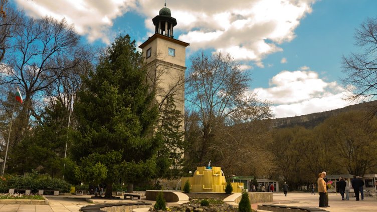 Спира междуселищният транспорт в Провадия