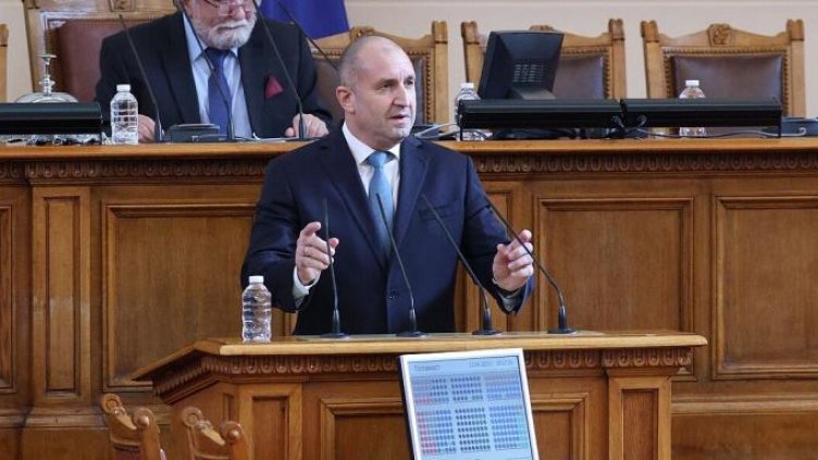 Румен Радев постави 6 задачи пред парламента 