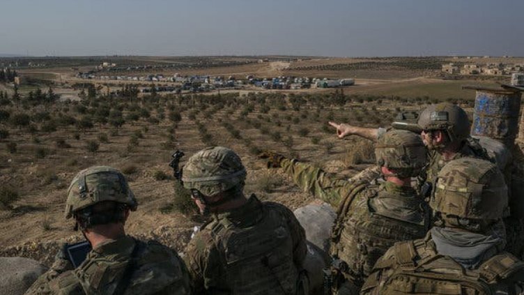 САЩ започват изтегляне на войските си от Северна Сирия