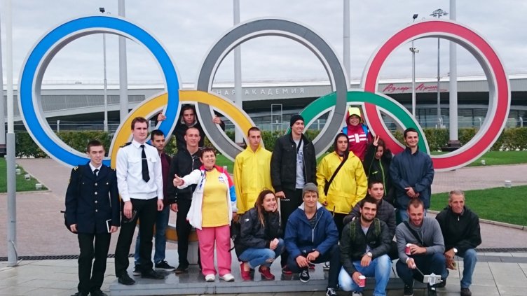 Много ветроходи от Тол Шипс посрещнаха интересни гости