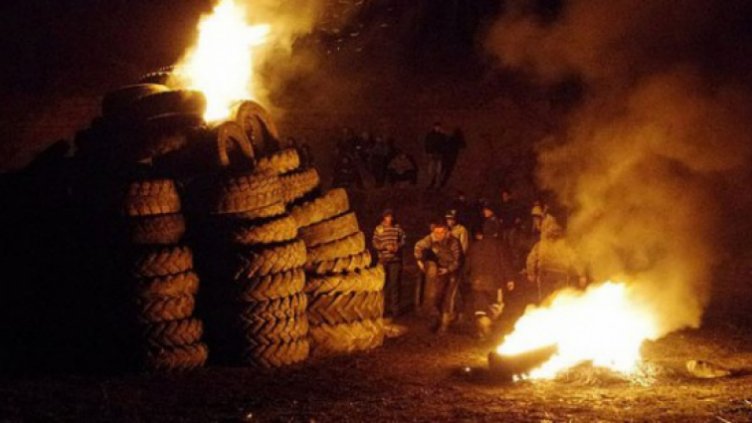 Русе затяга контрола върху горенето на отпадъци