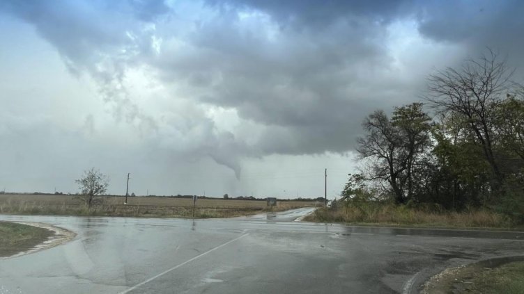Торнадо се развихри на 10 км от Силистра