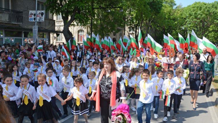 Промени в движението в центъра на Варна на 24 май