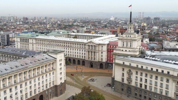 Няма непосредствена заплаха за България след атаката в Израел