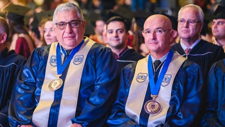 Проф. Мутафчийски и проф. Медникаров станаха "Доктор хонорис кауза" на МУ-Варна