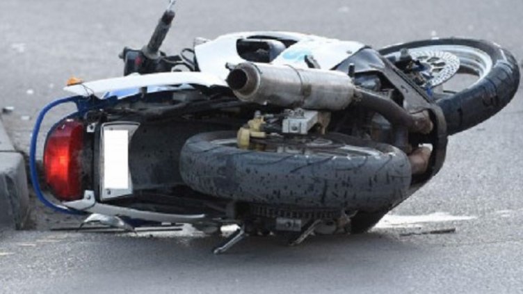 Мотоциклетист бере душа след катастрофа в Аксаково