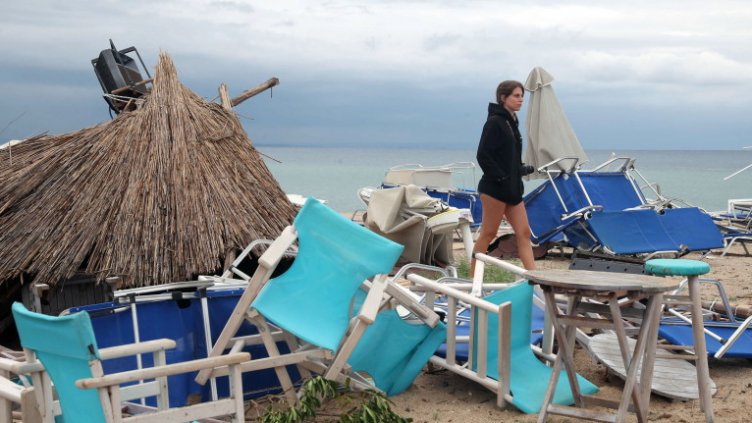 Българи търсиха македонци в морето на Халкиди