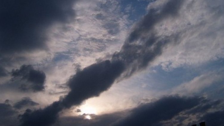 Разкъсана облачност, по-значителна преди обяд