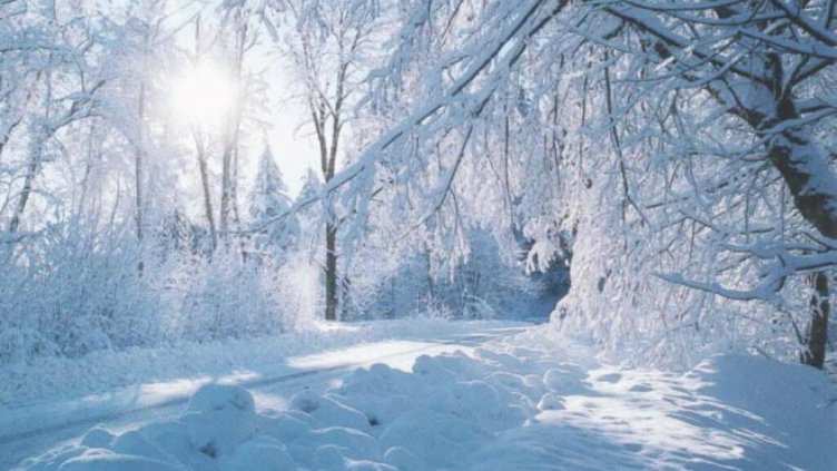 Затворени пътища и три жертви на студа в Кюстендил