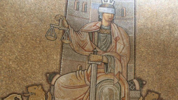 Присъда от 30 г. за мъжа, опитал да убие млада жена в Бургас