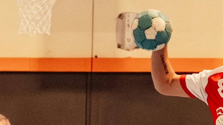 Загуба за хандбалния Спартак