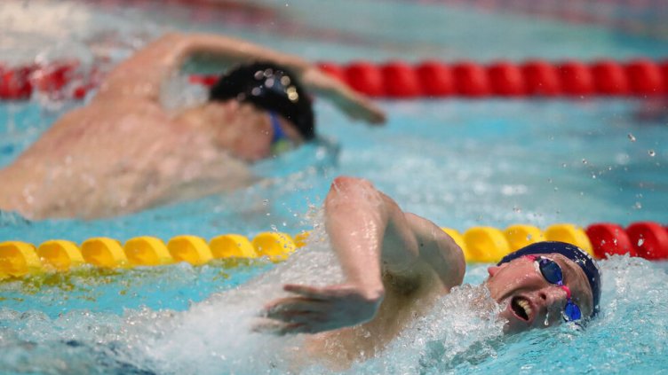 Трима наши плувци се прибират безславно от Токио