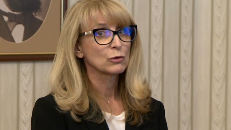 Грънчарова-Кожарева запази почти целия състав на кабинета "Главчев"