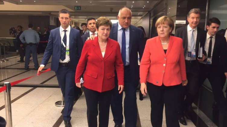 Снимка: Facebook