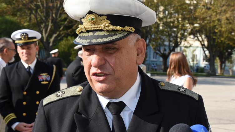 снимки: Пламен Гутинов