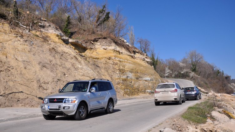 Пътят за крайбрежната алея отново е отворен