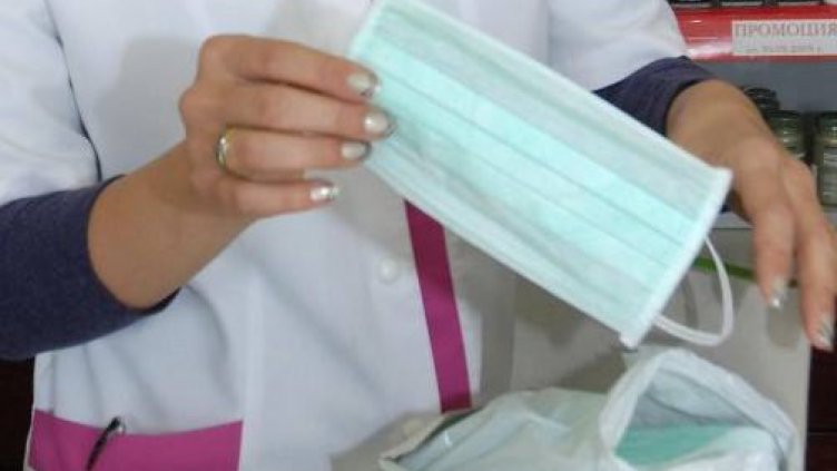 Заради психозата с коронавируса свършиха предпазните маски във Варна