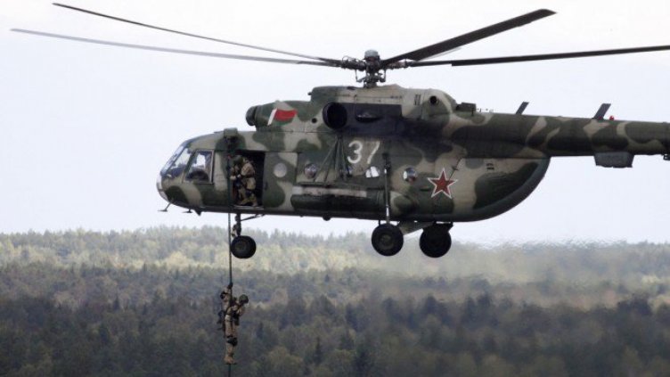 Турски кораб бедства до Варна, наши военни помагат