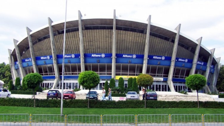 Общината ще ремонтира Спортна зала