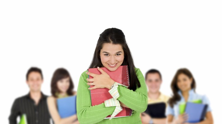 Увеличават приема на студенти