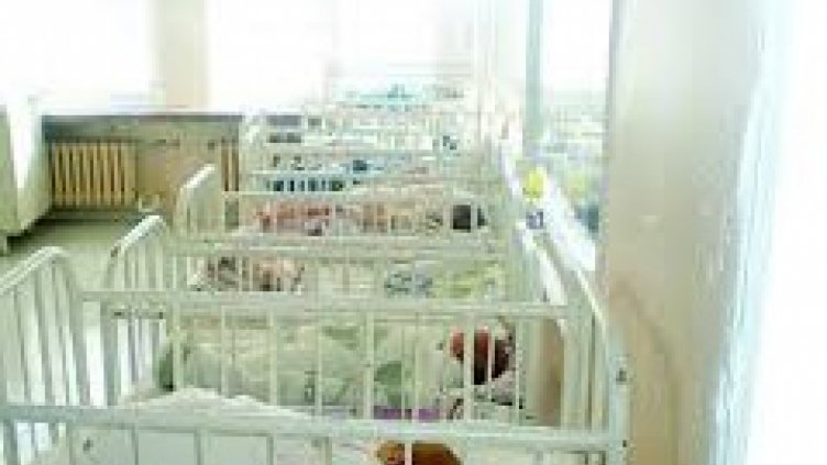 13-годишна ромка роди в Благоевград