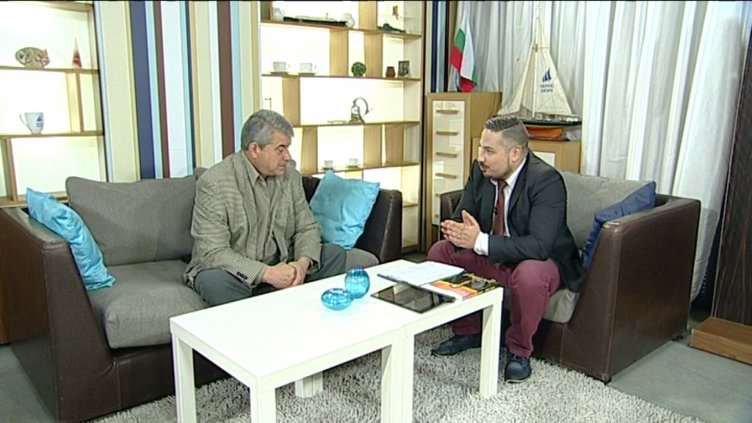 "Щрихи от утрото" (22.11.2018) - Потресаваща история на сто жени от село Беш бунар, оживява в роман