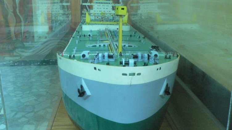 Бирници продават два речни корба