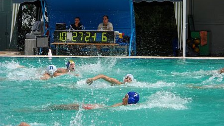 Плувен фестивал в комплекс “Приморски”