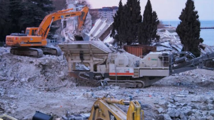 Няма разрешение от МРРБ за нов строеж на хотел “Вероника”