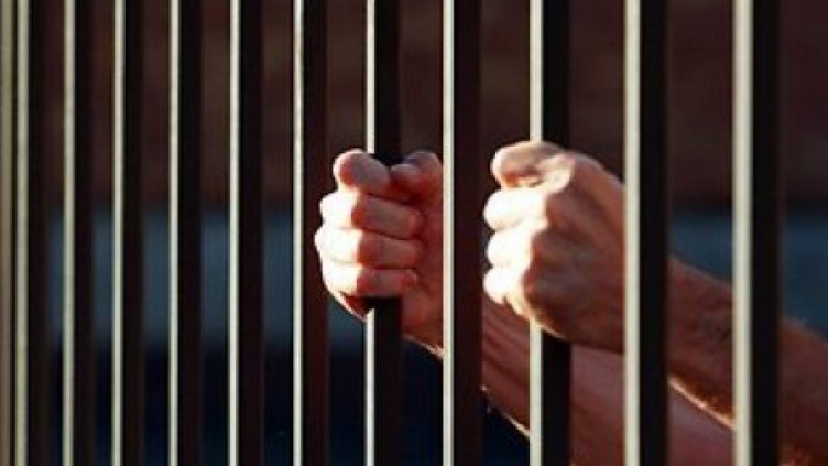 Арестуваха с дрога и бойни патрони известен бандит от Разлог