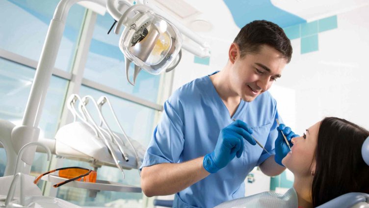 Лекуват ни зъбите само след подписано информирано съгласие