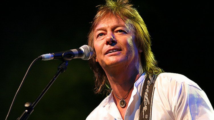 Крис Норман открива концертната програма в обновената зала „Конгресна“