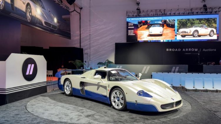 Maserati MC12 Stradale: рекордна продажба на търг