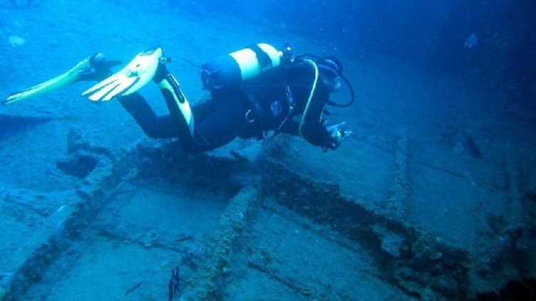 След гмуркане в Гърция: Българка загина, съпругът й е в болница 