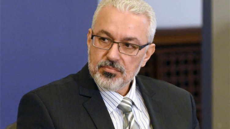 Семерджиев се хвали с частично оправен нормативен хаос в здравеопазването