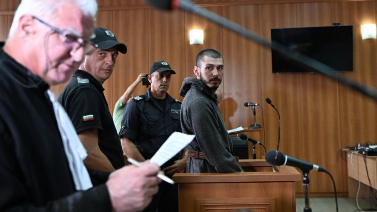 Задържаният за убийството в Първомай е признал, че е бил на мястото