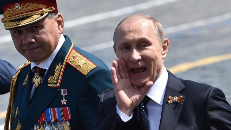 Путин посети Крим, в Украйна негодуват