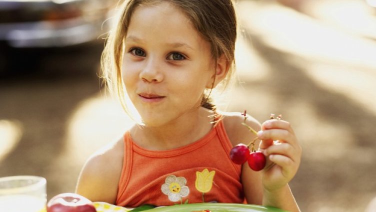 По „Училищен плод“ плащането ще е за килограми