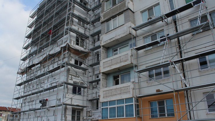  Започват проверки на санирани панелки  