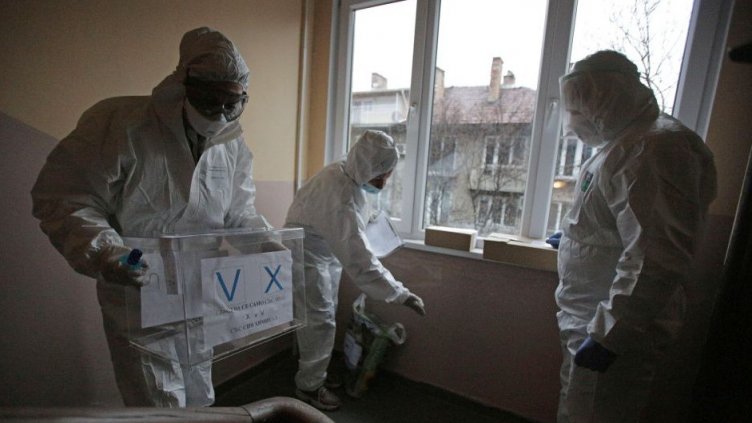 204 карантинирани гласуват от вкъщи във Варна