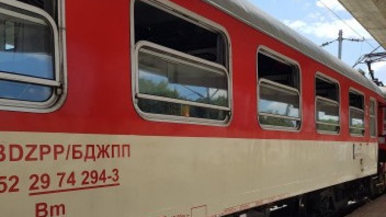 БДЖ скъсява с час пътуването с влака Варна - Бургас