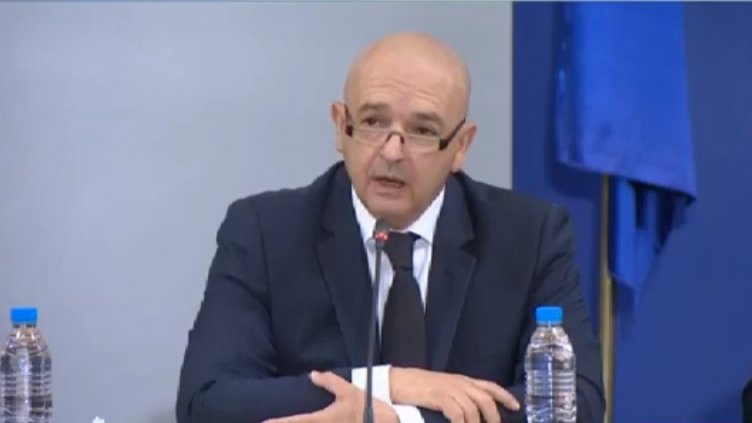 94% повече заболели с COVID-19 за две седмици. 124% повече починали