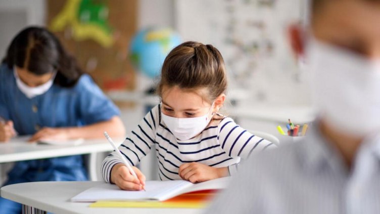 Вместо една – две пролетни ваканции за учениците. Кога ще бъдат те?